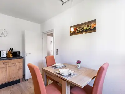 Photo, INSIDE, OUTSIDE