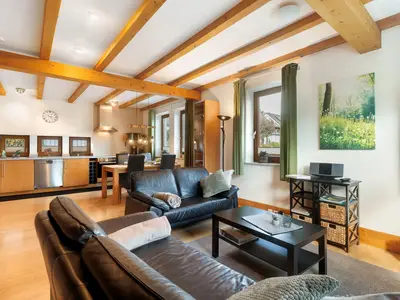 Photo, INSIDE, OUTSIDE