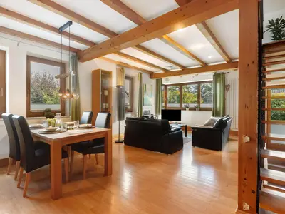 Photo, INSIDE, OUTSIDE