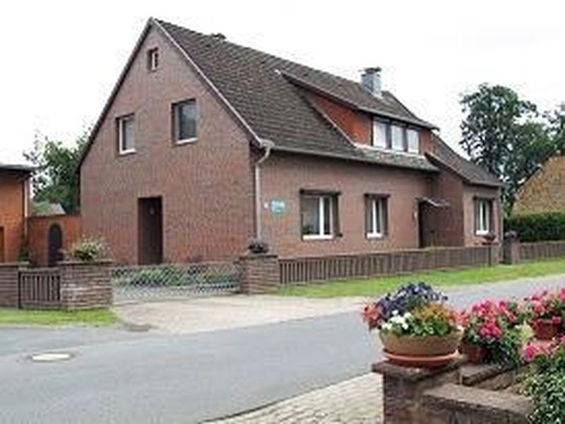 18679904-Ferienwohnung-3-Essel-800x600-0