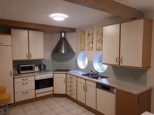 23925600-Ferienwohnung-4-Esselbach-300x225-5