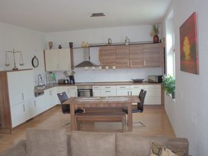 21664661-Ferienwohnung-14-Essen-300x225-2