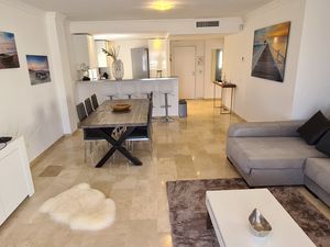 23487430-Ferienwohnung-5-Estepona-300x225-3