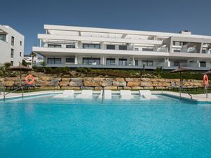 23859547-Ferienwohnung-4-Estepona-300x225-4