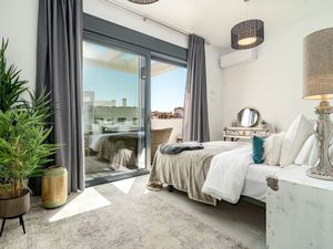 23949183-Ferienwohnung-4-Estepona-300x225-2