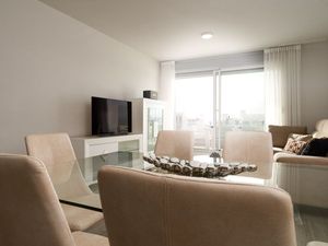 23953609-Ferienwohnung-6-Estepona-300x225-3