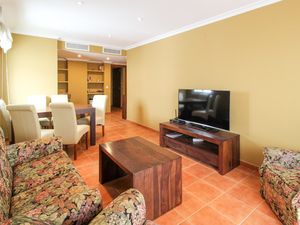 24002514-Ferienwohnung-8-Estepona-300x225-2