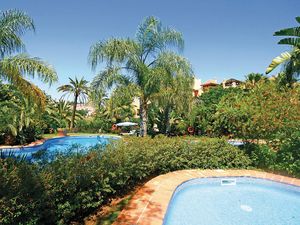 23725149-Ferienwohnung-6-Estepona-300x225-3