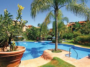 23725149-Ferienwohnung-6-Estepona-300x225-4