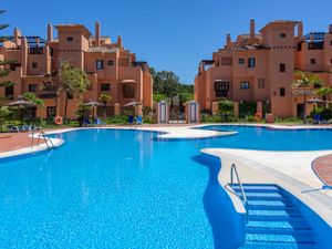 23859302-Ferienwohnung-4-Estepona-300x225-1