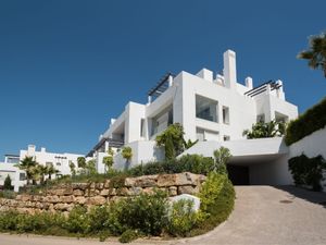 23859708-Ferienwohnung-4-Estepona-300x225-3