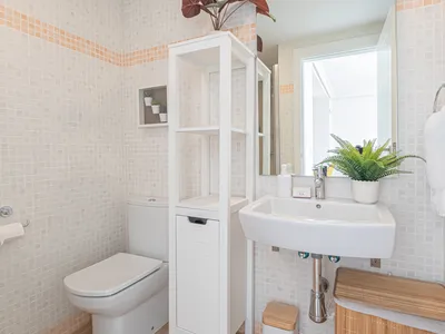 Zweites Badezimmer