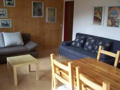 Photo, INSIDE, OUTSIDE