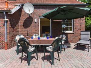 24052317-Ferienwohnung-2-Eversmeer-300x225-2