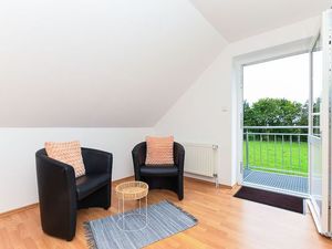 24052317-Ferienwohnung-2-Eversmeer-300x225-5