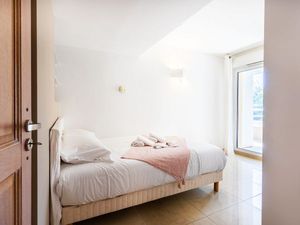 23657893-Ferienwohnung-6-Èze-300x225-1