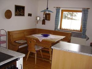 23669120-Ferienwohnung-5-Faak am See-300x225-1