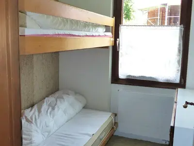 Ferienwohnung für 4 Personen in Falera 9/10
