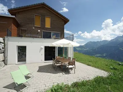 Ferienwohnung für 6 Personen in Falera 2/10