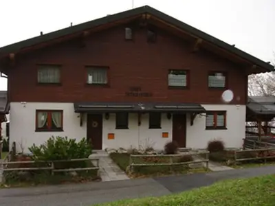 Ferienwohnung für 6 Personen in Falera 1/10