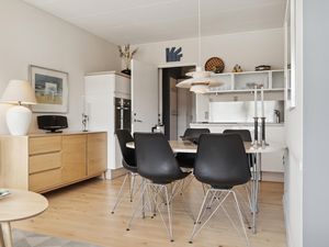 23764249-Ferienwohnung-5-Fanø-300x225-4