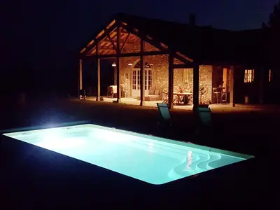 PoolOfHouse