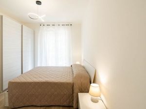 23887681-Ferienwohnung-3-Fasano-300x225-2