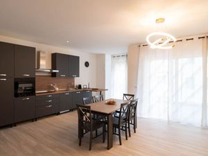 23887683-Ferienwohnung-6-Fasano-300x225-2