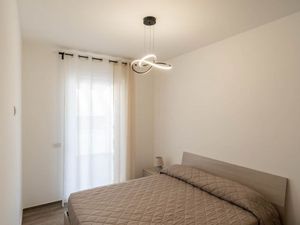 23887677-Ferienwohnung-3-Fasano-300x225-2