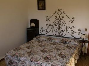 23048105-Ferienwohnung-8-Fauglia-300x225-3