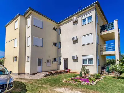 Ferienwohnung für 4 Personen (40 m²) in Valbandon 2/10