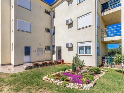 Ferienwohnung für 4 Personen (40 m²) in Valbandon 6/10