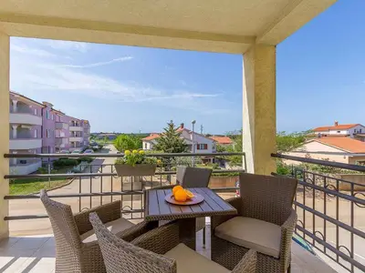 Ferienwohnung für 4 Personen (40 m²) in Valbandon 1/10