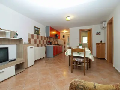 Ferienwohnung für 5 Personen (60 m²) in Fažana 1/10