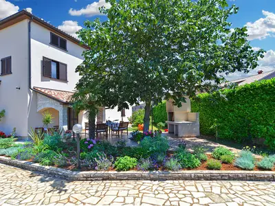 Ferienwohnung für 8 Personen (132 m²) in Valbandon 4/10