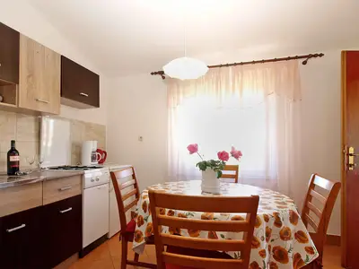 Ferienwohnung für 2 Personen (30 m²) in Fažana 1/10