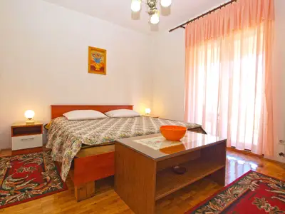 Ferienwohnung für 5 Personen (70 m²) in Valbandon 1/10