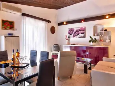 Ferienwohnung für 4 Personen (75 m²) in Valbandon 1/10