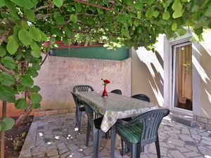 Ferienwohnung für 3 Personen (32 m²) in Fažana