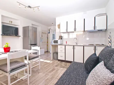 Ferienwohnung für 2 Personen (40 m²) in Fažana 1/10