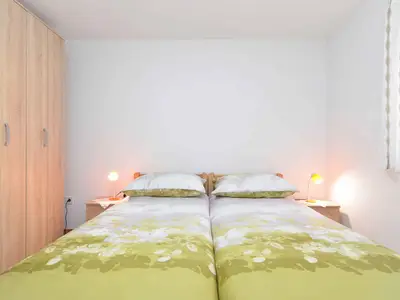 Ferienwohnung für 4 Personen (42 m²) in Valbandon 8/10