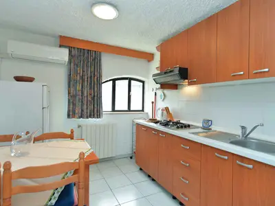 Ferienwohnung für 3 Personen (45 m²) in Valbandon 8/10