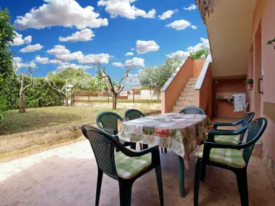 Ferienwohnung für 5 Personen (50 m²) in Valbandon 1/10