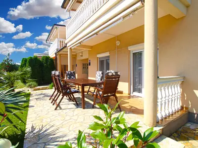 Ferienwohnung für 6 Personen (85 m²) in Valbandon 1/10