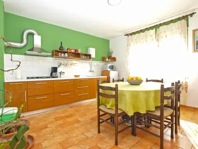 Ferienwohnung für 6 Personen (100 m²) in Fažana 1/10