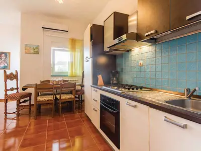 Ferienwohnung für 6 Personen (54 m²) in Fažana 1/10