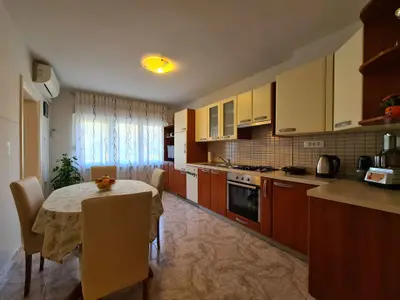 Ferienwohnung für 4 Personen (51 m²) in Fažana 1/10