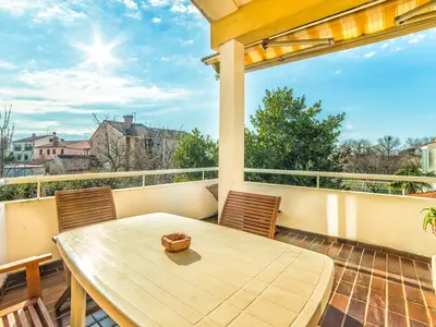 Ferienwohnung für 8 Personen (130 m²) in Fažana 1/10