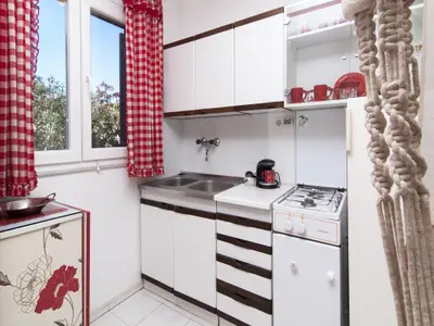 Ferienwohnung für 2 Personen (25 m²) in Fažana 4/10