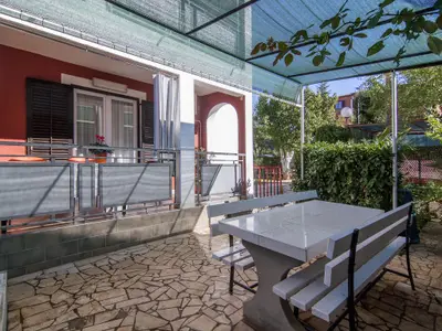 Ferienwohnung für 4 Personen (42 m²) in Fažana 1/10